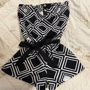 Mud Pie Black and White Geometric Jumpsuit